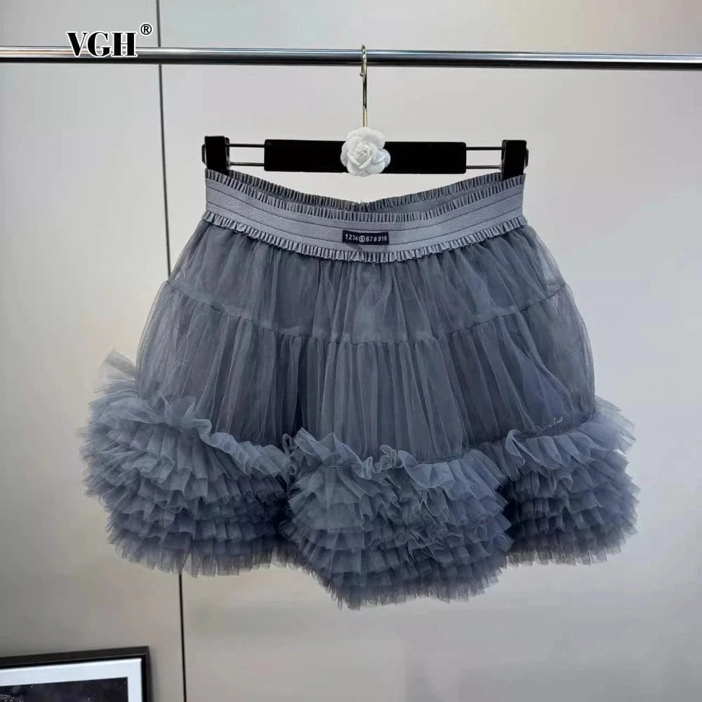 VGH Patchwork Tierred Mesh Ball Gown for Women High Waist Spliced Elastic Solid Sweet Fashion Style Mini Skirts Female Clothes