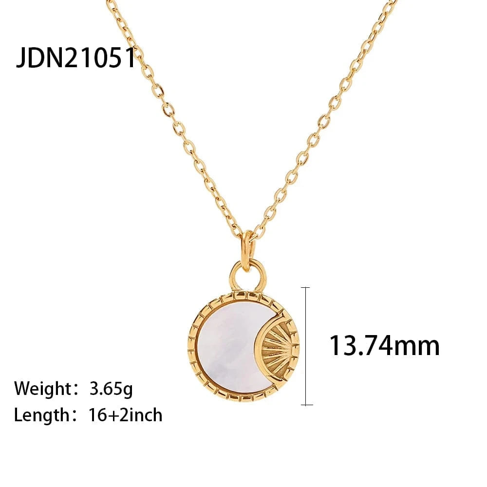 vintage / 18inches / N2540 N2412 INS Stainless Steel White Shell Sun Necklace 18K Gold Plated Oval Sun Moon Shell Pendant Necklace