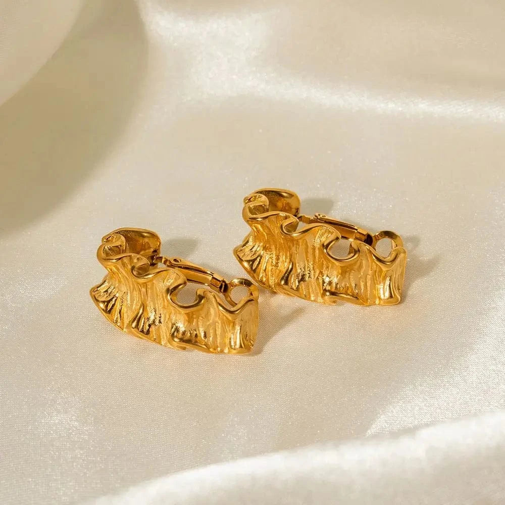 vintage / E2136 E2136 New Trend Wide Surface Twist Wavy Earrings Stainless Steel Irregular Lava CC Hoop Earring for Women