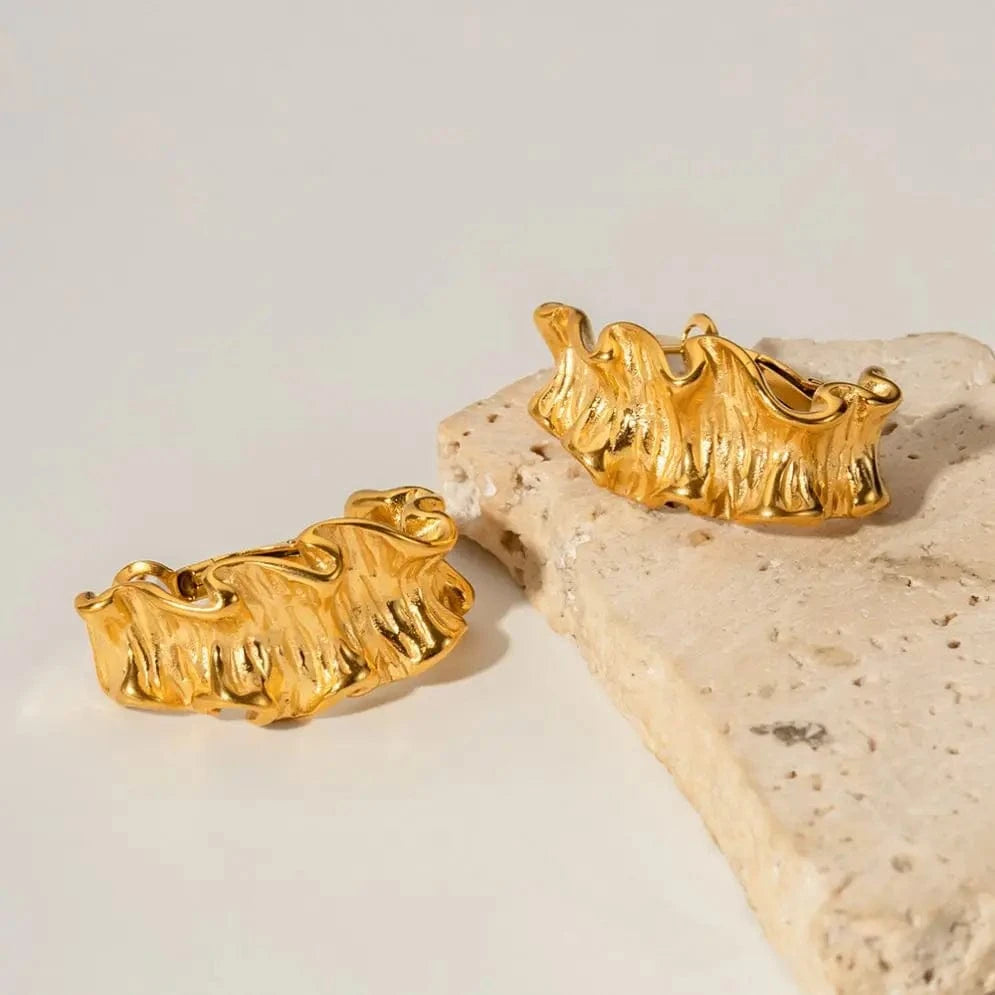 vintage / E2136 E2136 New Trend Wide Surface Twist Wavy Earrings Stainless Steel Irregular Lava CC Hoop Earring for Women