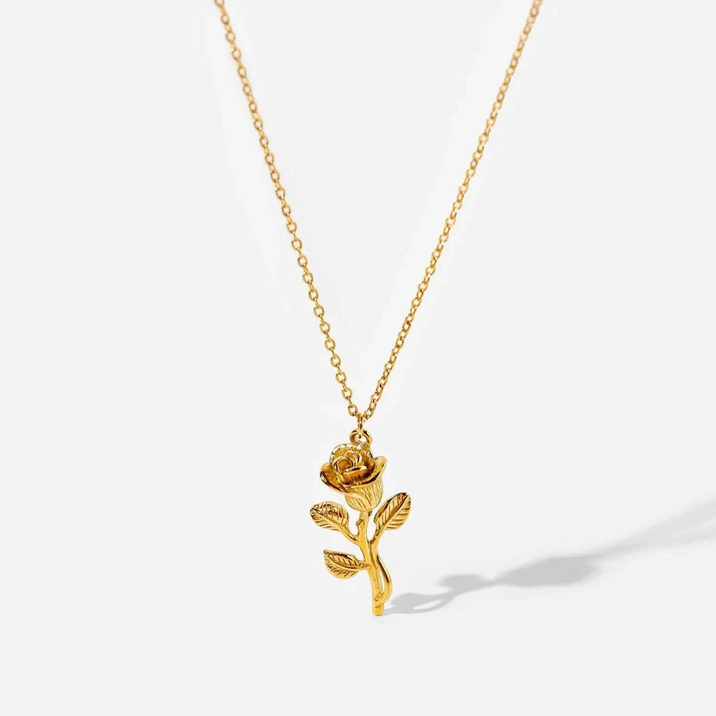 Waterproof / 18inches / N2463 N2463 14K Gold Plated Stainless Steel Figaro Chain Necklace For Women three-dimensional Rose Pendant Necklace