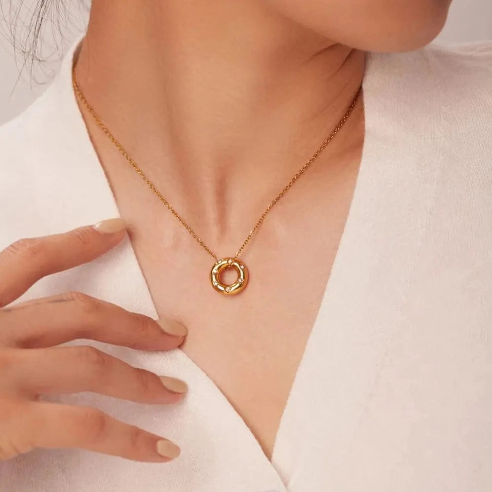 Waterproof / 18inches / N2493 N2493 18k Gold Plated Stainless Steel Tarnish Free Cubic Zirconia Circle Hollow Pendant Necklace