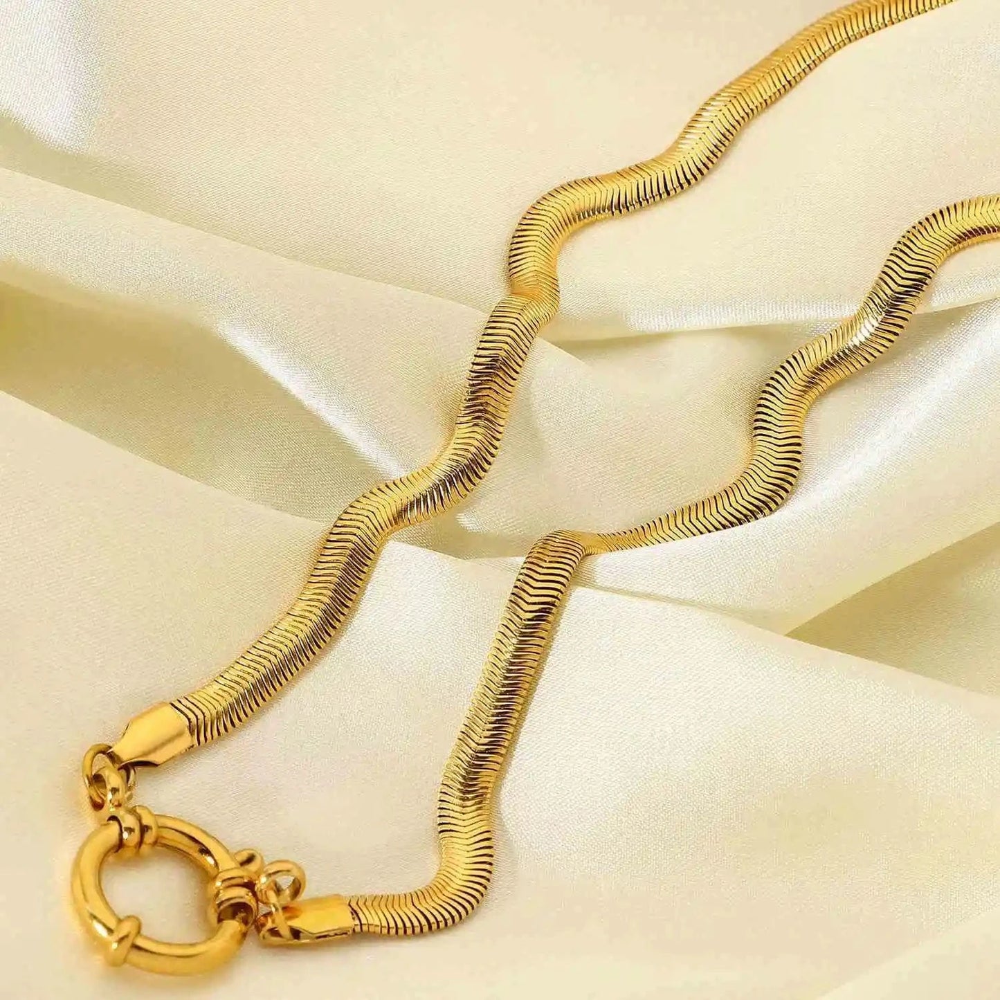 Waterproof / 18inches / N2499 N2499 5mm Thick Choker With Soft Round Spring Clasp Sailor Buckle Gift Stainless Steel Gold Snake Necklace For Women