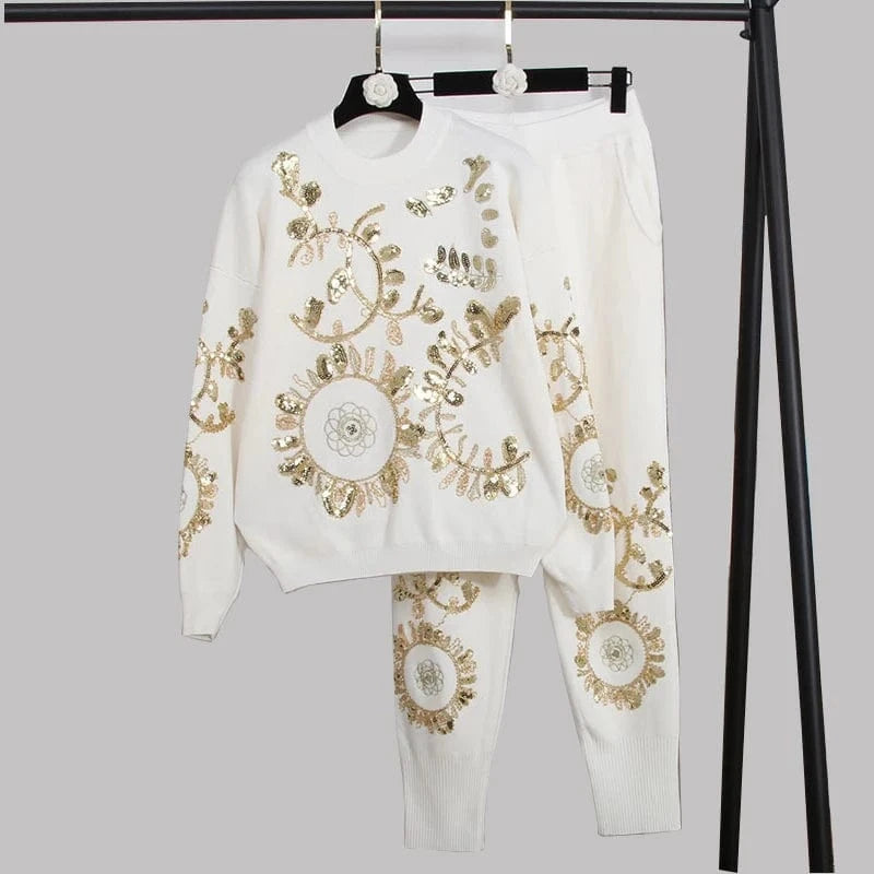 WC2202 Womens New Arrivals Ladies Sweater For Winter Crewneck Sweater Women Top Seller Fabric Pearl Decorations