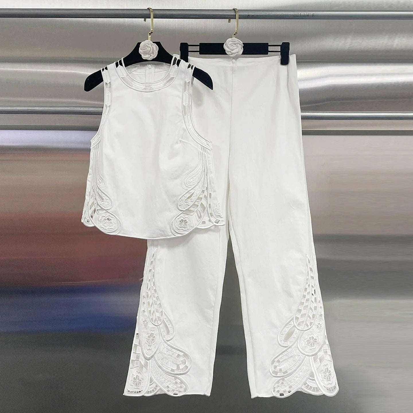 WHITE / L VGH Casual Two Piece Sets for Women O Neck Sleeveless Vest Hollow Out High Wasit Holiday Style Wide Leg Trousers Suit Female New