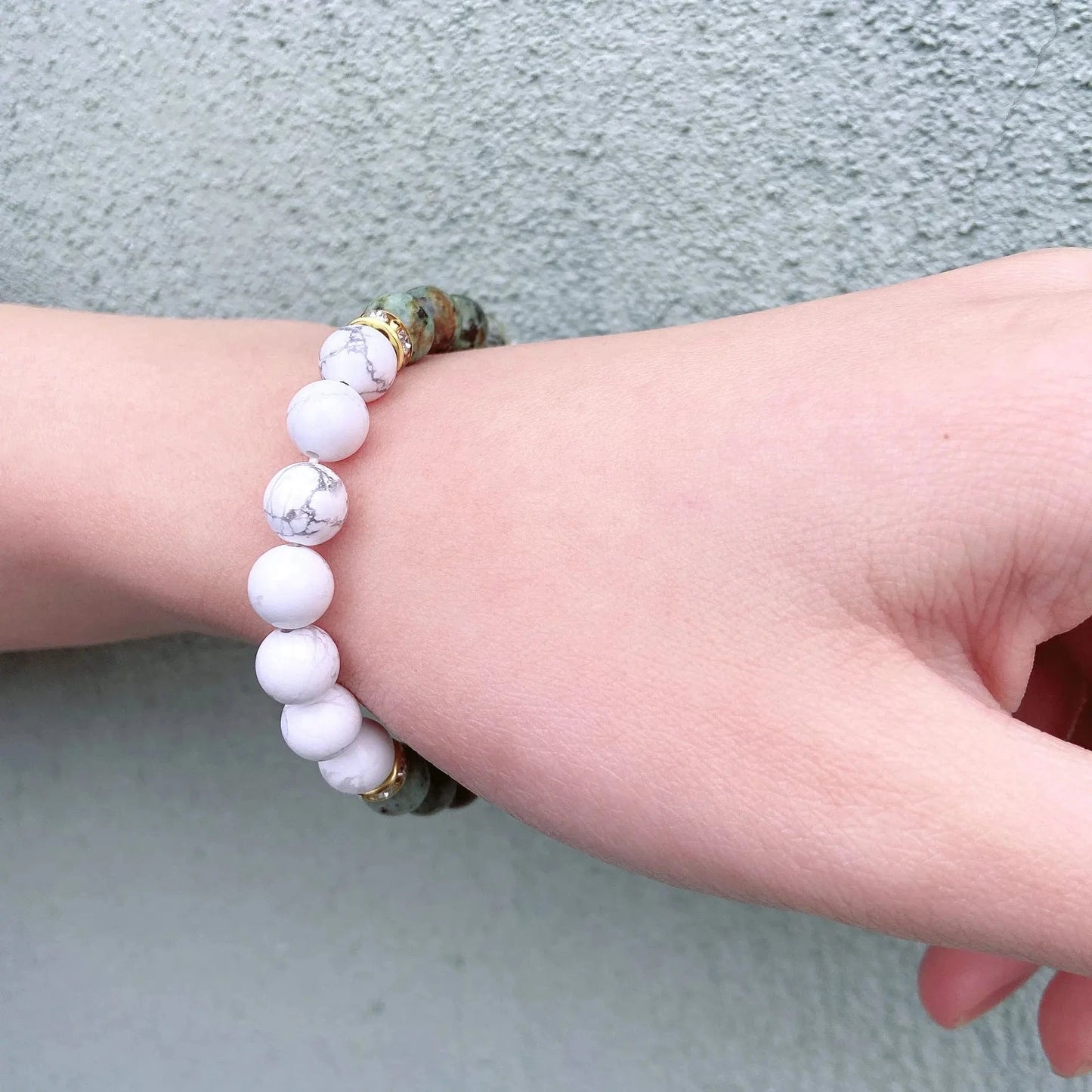 Wholesale Bohemia Fashion Jewelry Handmade 8MM Natural Howlite African Turquoise Stone Beads Bracelet