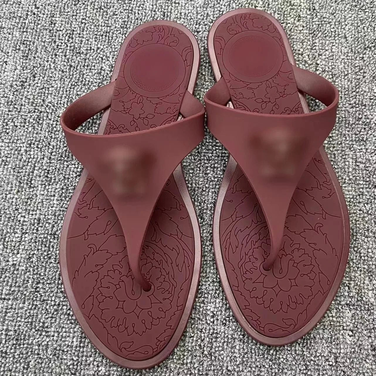 Wholesale designer brand sandal fashion summer ladies flat slipper black PU leather flip flops slippers for women