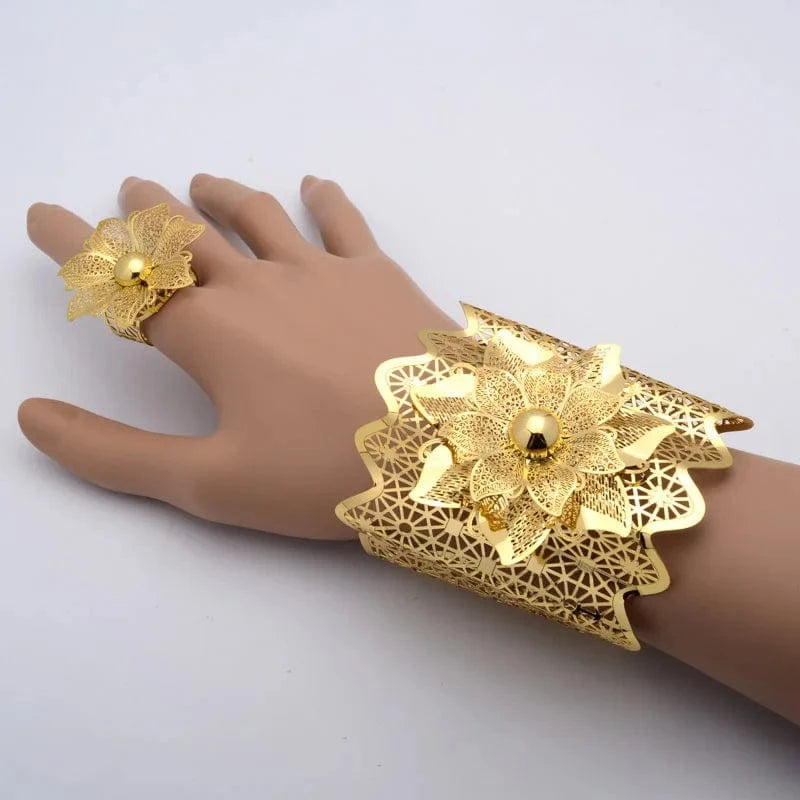 Wholesale Luxury Sets Hawaiian Indian Wedding Designers Charms For Bangles Bracelet Bangle And Ring Gold Plated