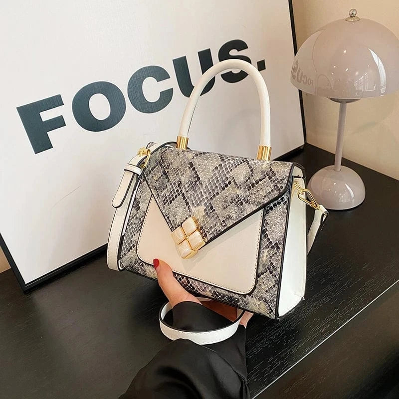 Wholesale New Fashion Handbags 2024 Light Lady Snake Pattern Square Bags Lady Design Purses For Woman