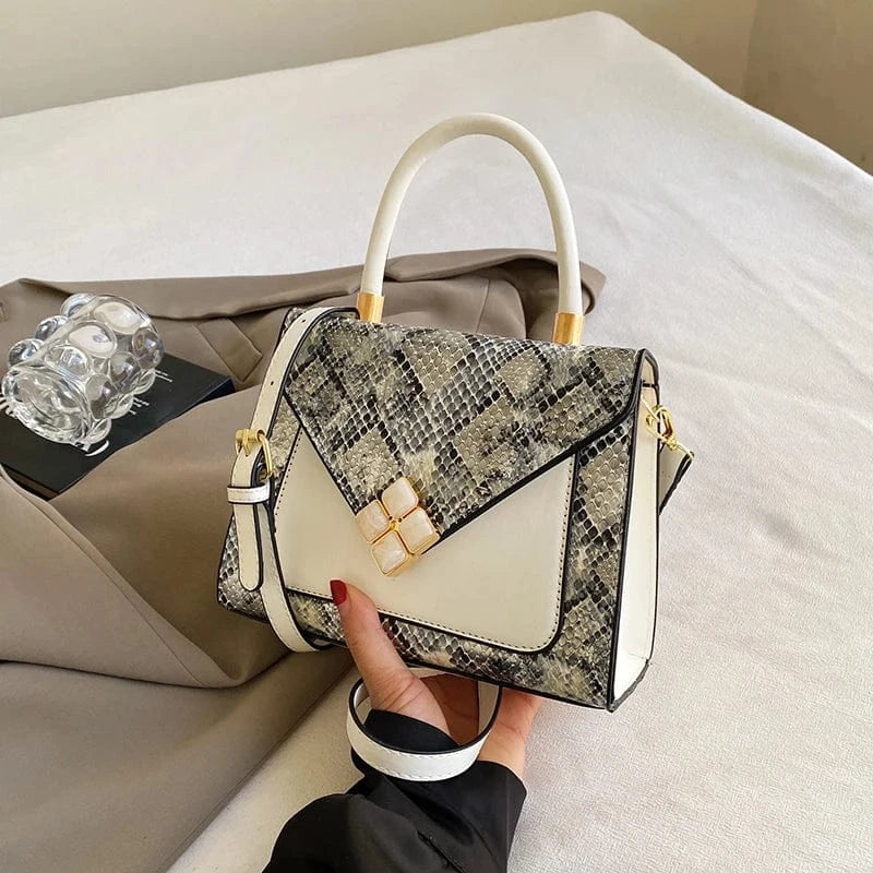 Wholesale New Fashion Handbags 2024 Light Lady Snake Pattern Square Bags Lady Design Purses For Woman