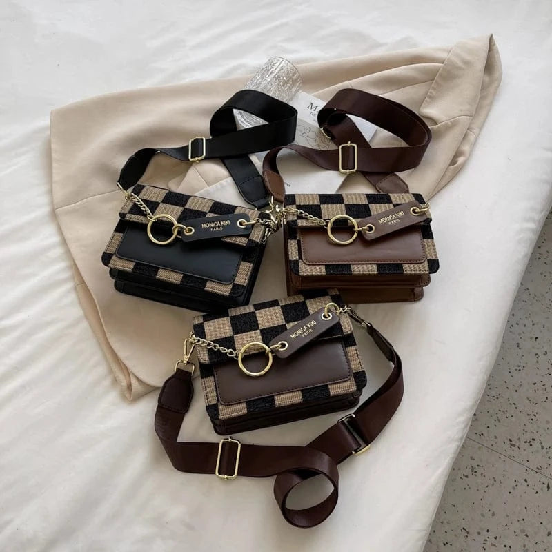Wholesale New Fashion Trendy Handbags 2024 light feminine charm Wide Shoulder Strip Bags lady design purses for women