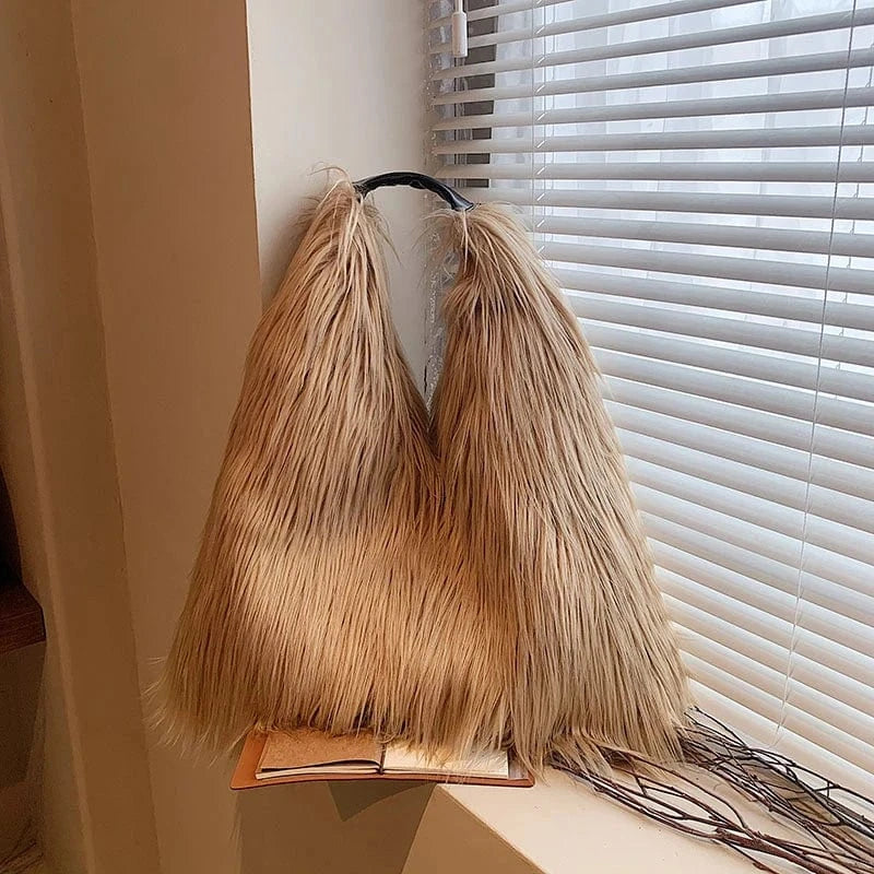 Wholesale New Winter Fashion Handbags 2024 Lady Velvet Tote Bags Lady Design Purses For Females