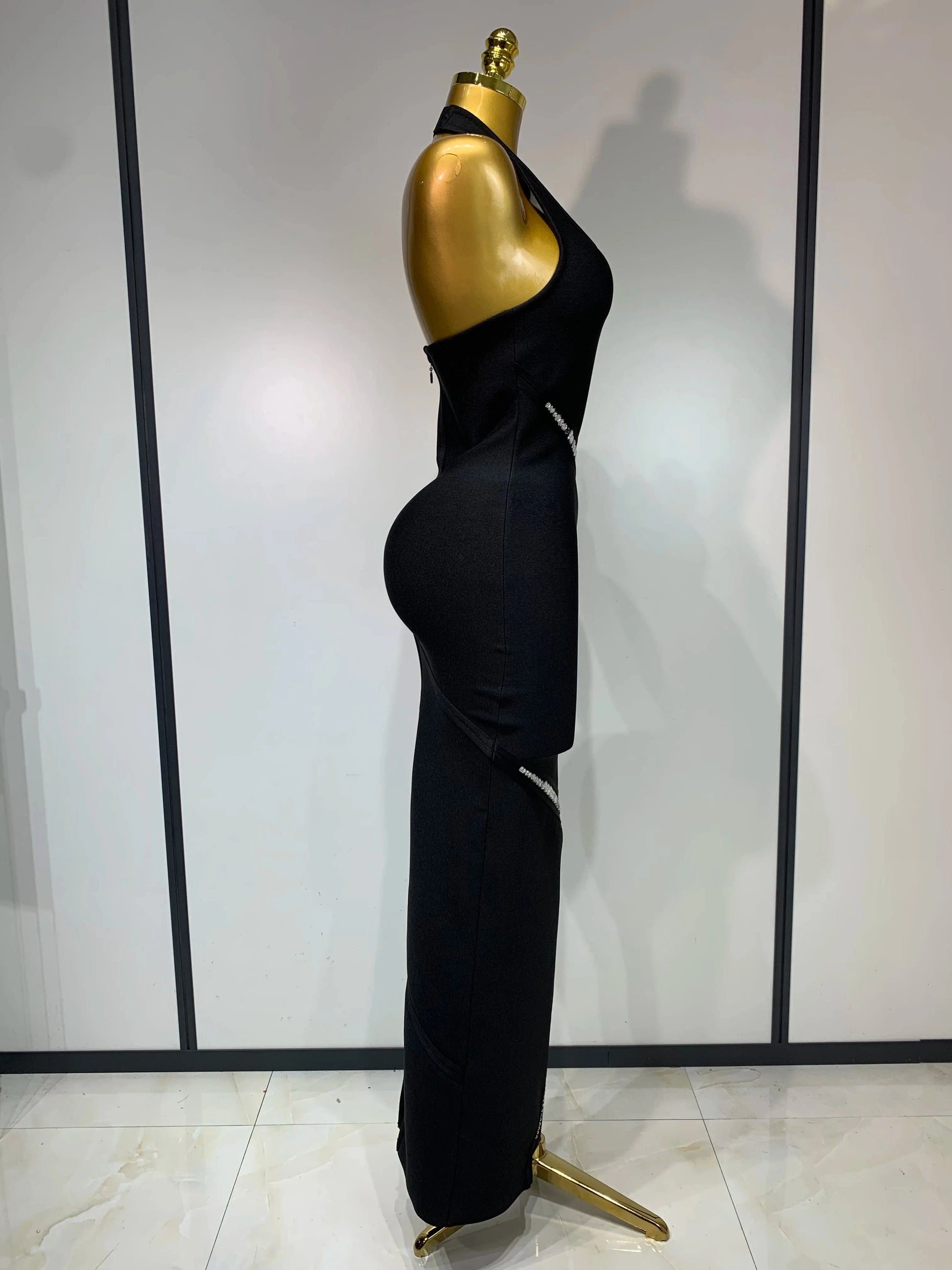 Women Celebrity Sexy Backless Halter Black Crystals Bandage Dress 2025 Knitted Elegant Evening Club Party Luxury Birthday Dress