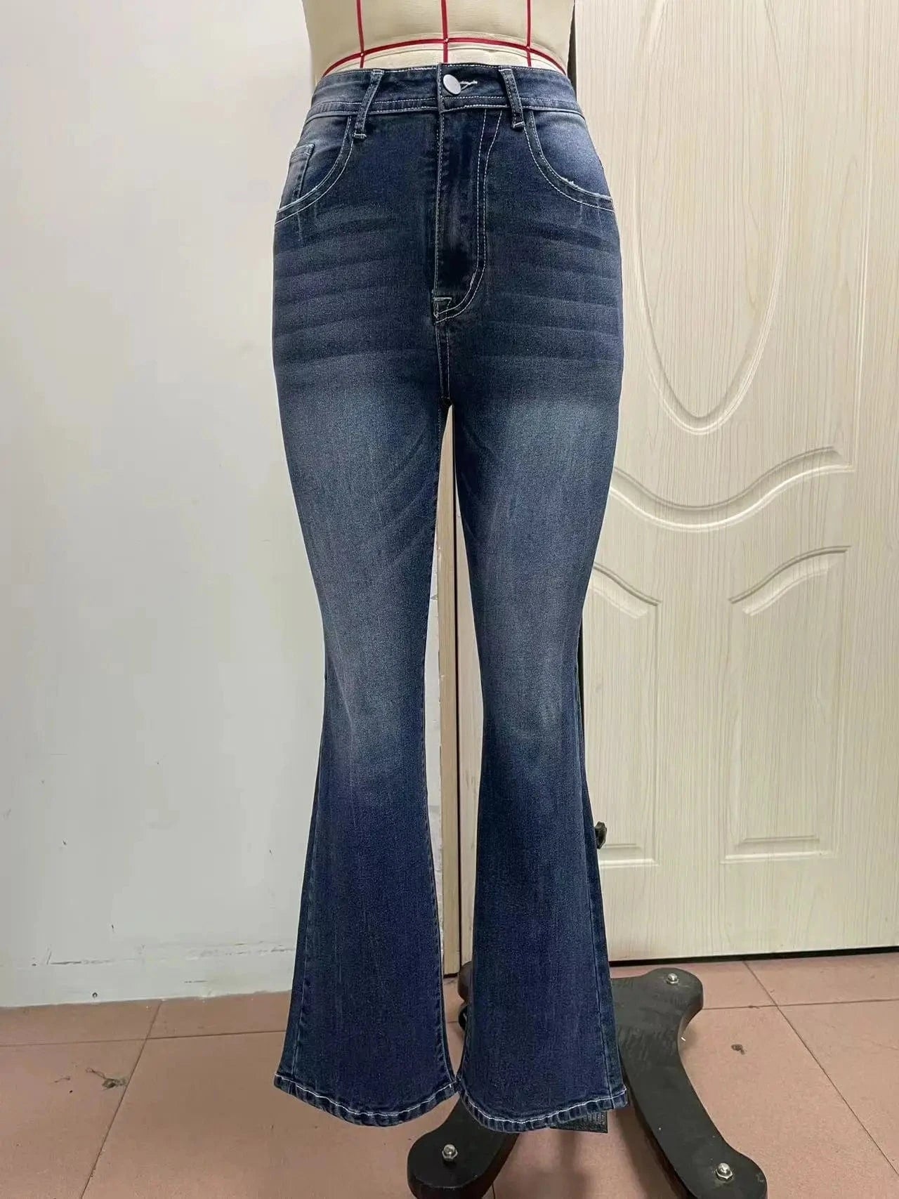 Women Embroidery Pockets Distressed Jeans Mid Waist Stretch Slim Fit Pants Vintage Denim Trousers Autumn Female Streetwear