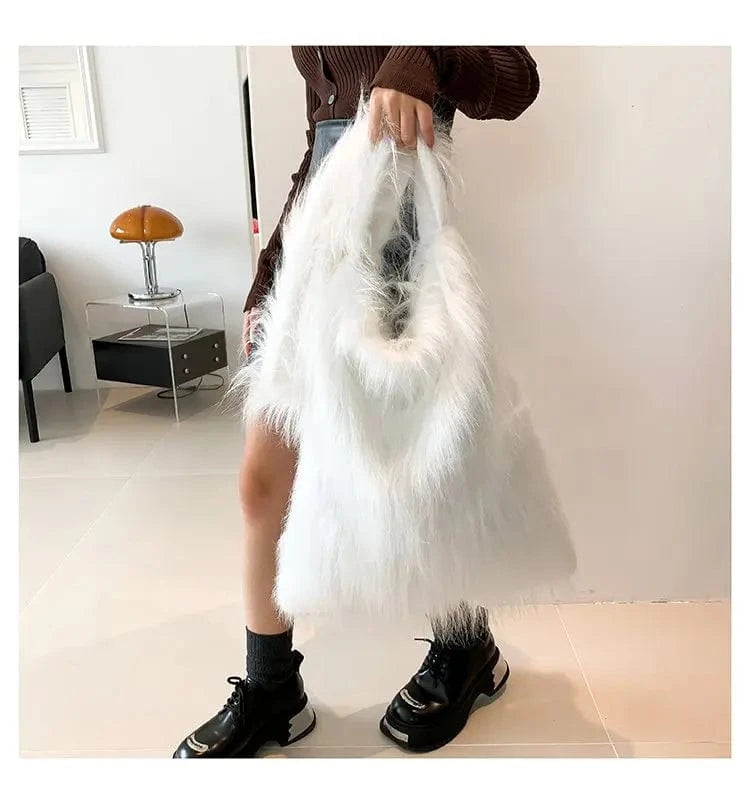 Women Faux Fur Shoulder Bag Fluffy Plush Winter Women Handbags Cute Large Crossbody Bags for Women 2024 Tote Lady Shopper