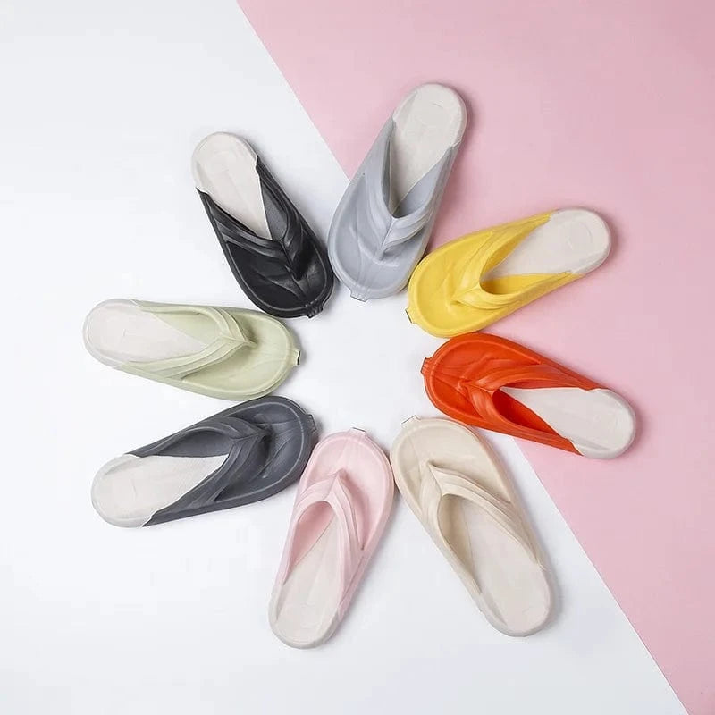 Women Flip Flops Thick Bottom Platform Unisex Casual Breathable Beach Sandals Design Women Flat Slippers EVA Home Men Shoes