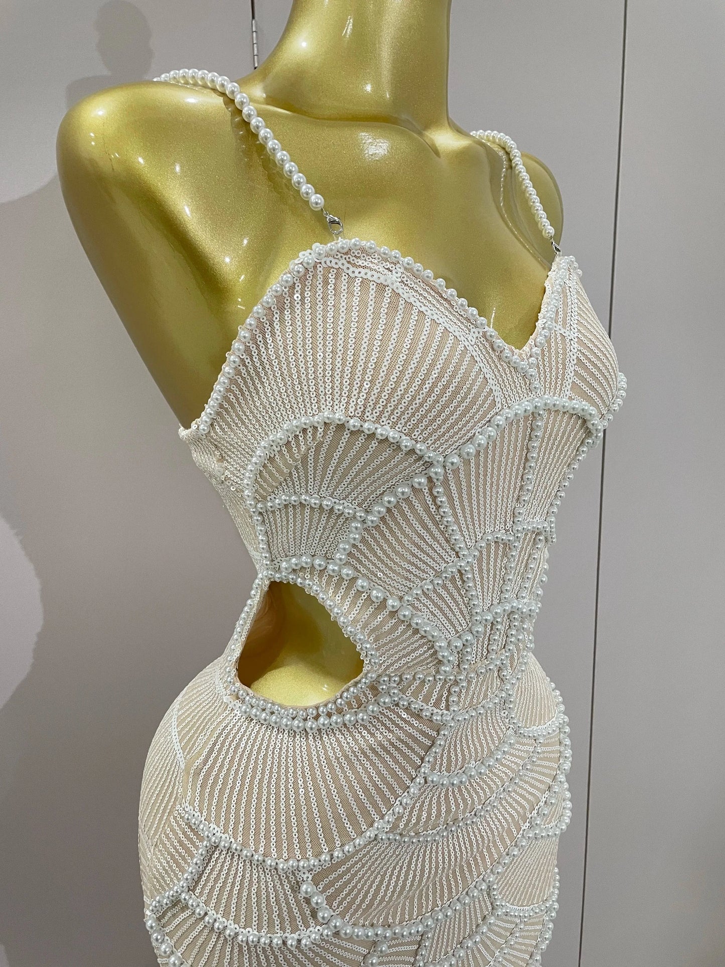 Women Hot Sale Sleeveless Sexy Strap Pearl Beading Sequins Bodycon Long Dress Celebrate Evening Party Birthday Outfit Vestido