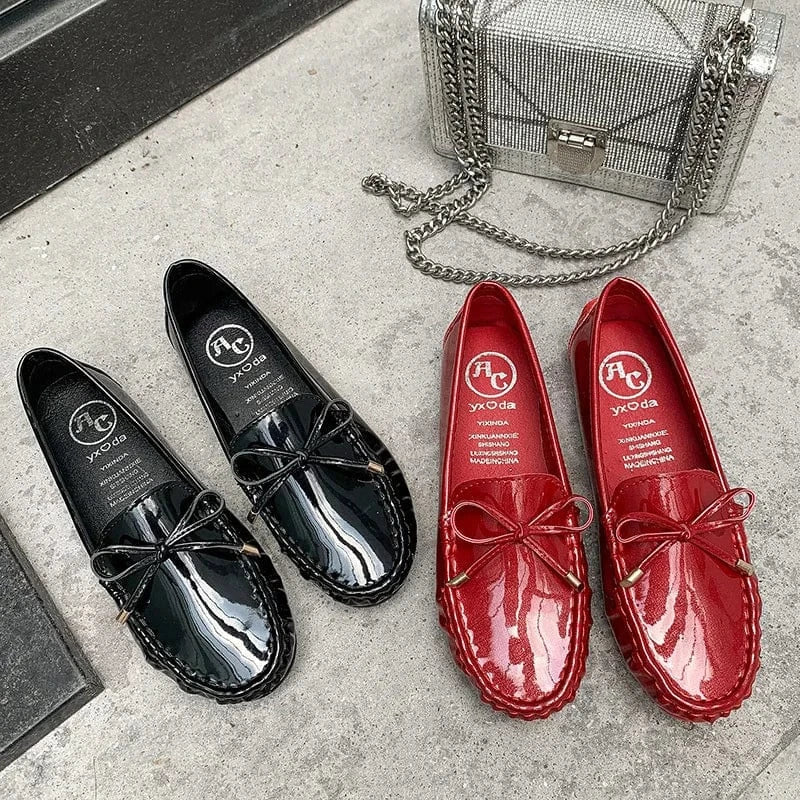 Women's Anti-skid Soft Soled Patent Leather Flat Shoes Ladies Casual Round Head Bow Flat Shoes