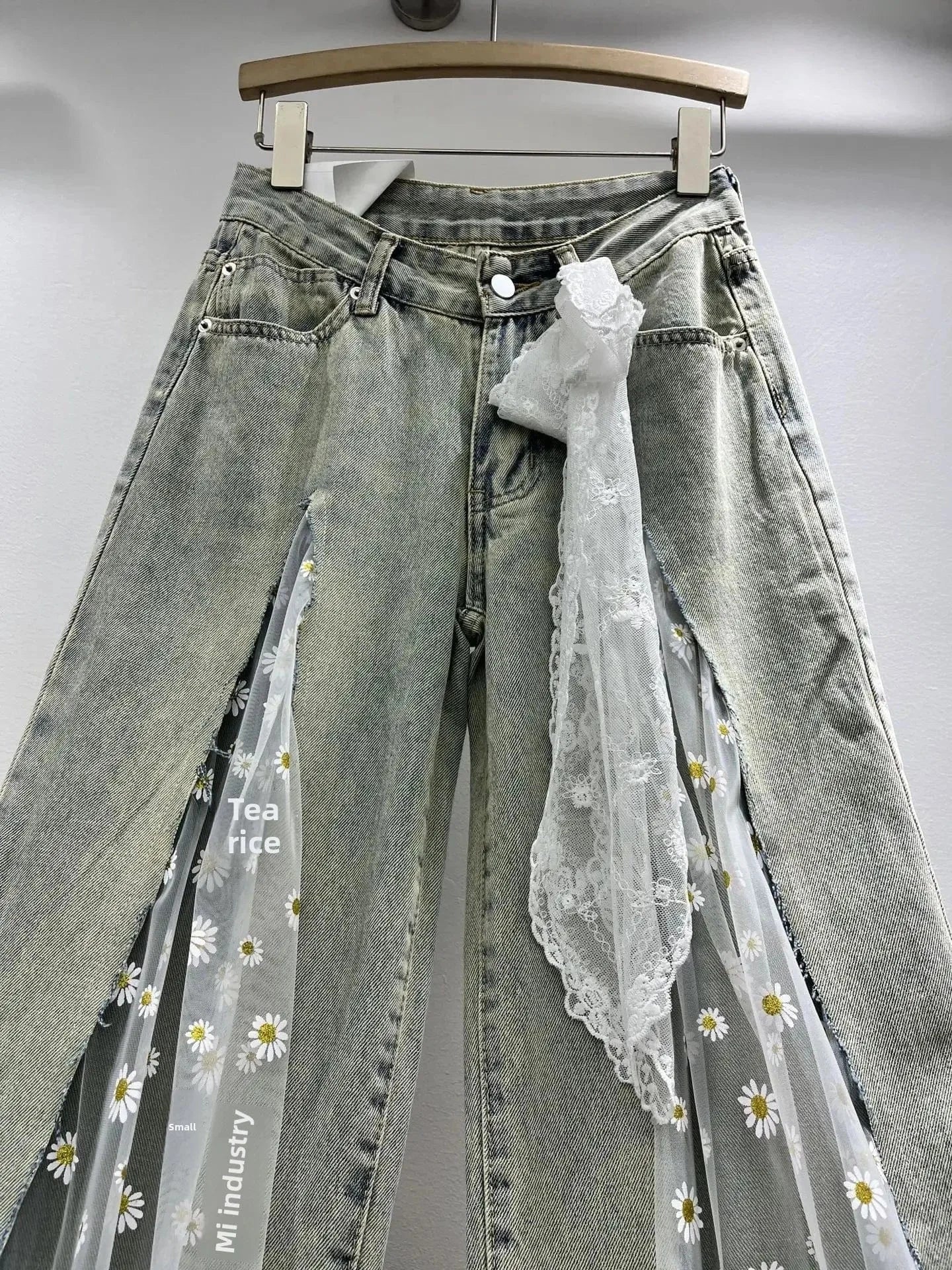 Women's Embroidered Hollow out Wide Leg Jeans Straight Cut Loose Long Trousers Spring Summer Fashionable Cargo Pants