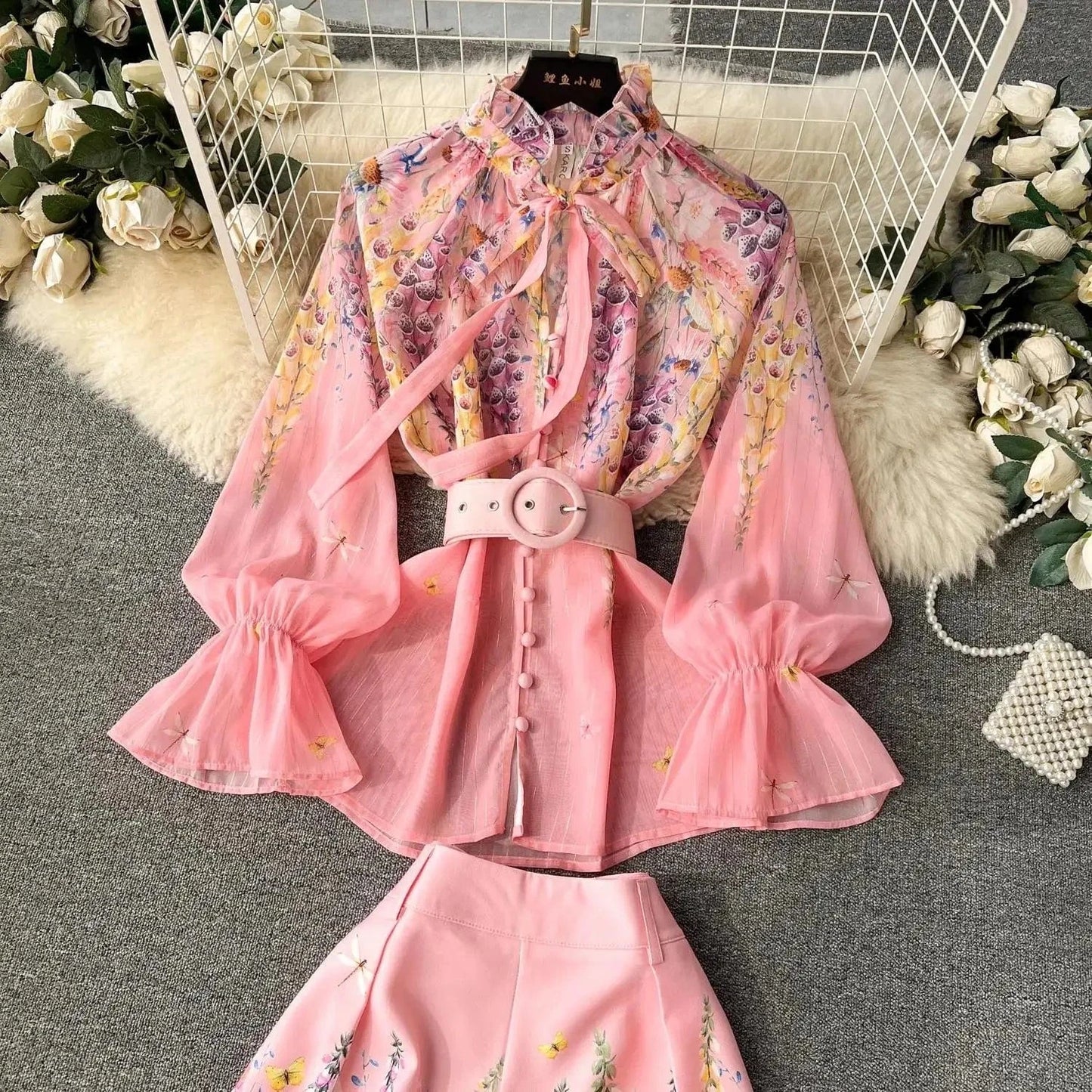 Women's Outfits Bright Silk Chiffon Shirt Blouse Top + Belt Shorts Two Piece Sets Summer Holidays Lavender Flower Shorts Suit