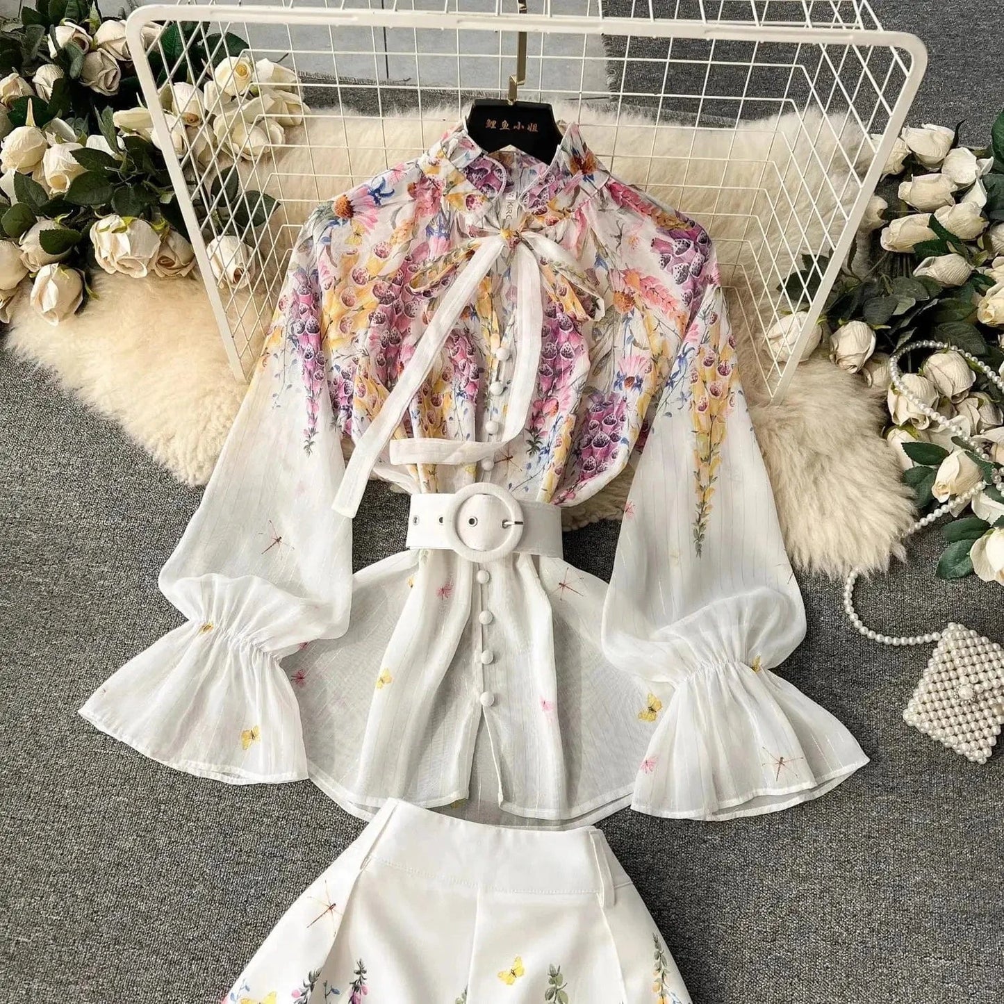 Women's Outfits Bright Silk Chiffon Shirt Blouse Top + Belt Shorts Two Piece Sets Summer Holidays Lavender Flower Shorts Suit