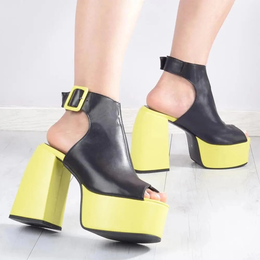 Women sandals 2022 High Heels Tacones Mujer platform Black Fashion fish mouth buckle Street Shooting Punk Shoes