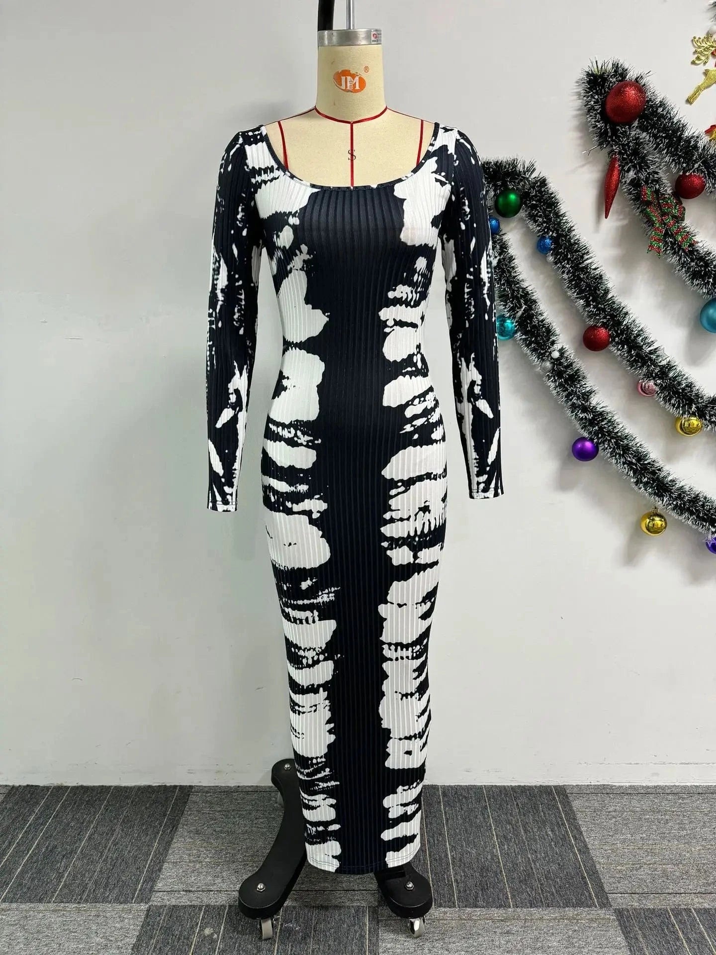 Z178466 2024 women long sleeve Stretch Back Sip Print Skinny dress plus size boho chic dress