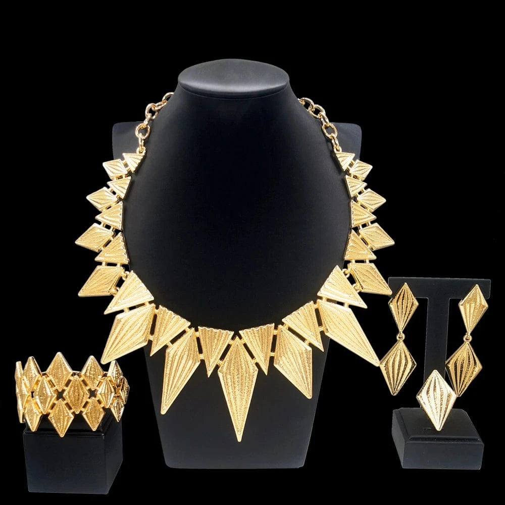 Zhuerrui Big Necklace Jewellery 24k Gold Plated Latest Brazilian Jewelry Set Three Color Electroplating Custom Jewelry H00633