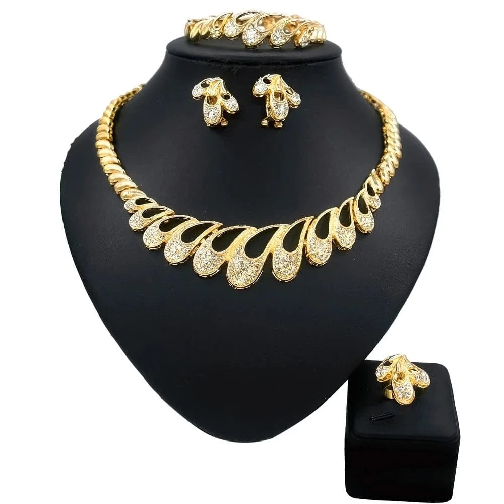 Zhuerrui Brand Designer Hot Selling Jewelry 18k Gold Wedding Jewelry Set Accessories Big Brazilian Gold Jewelry Sets HC10026