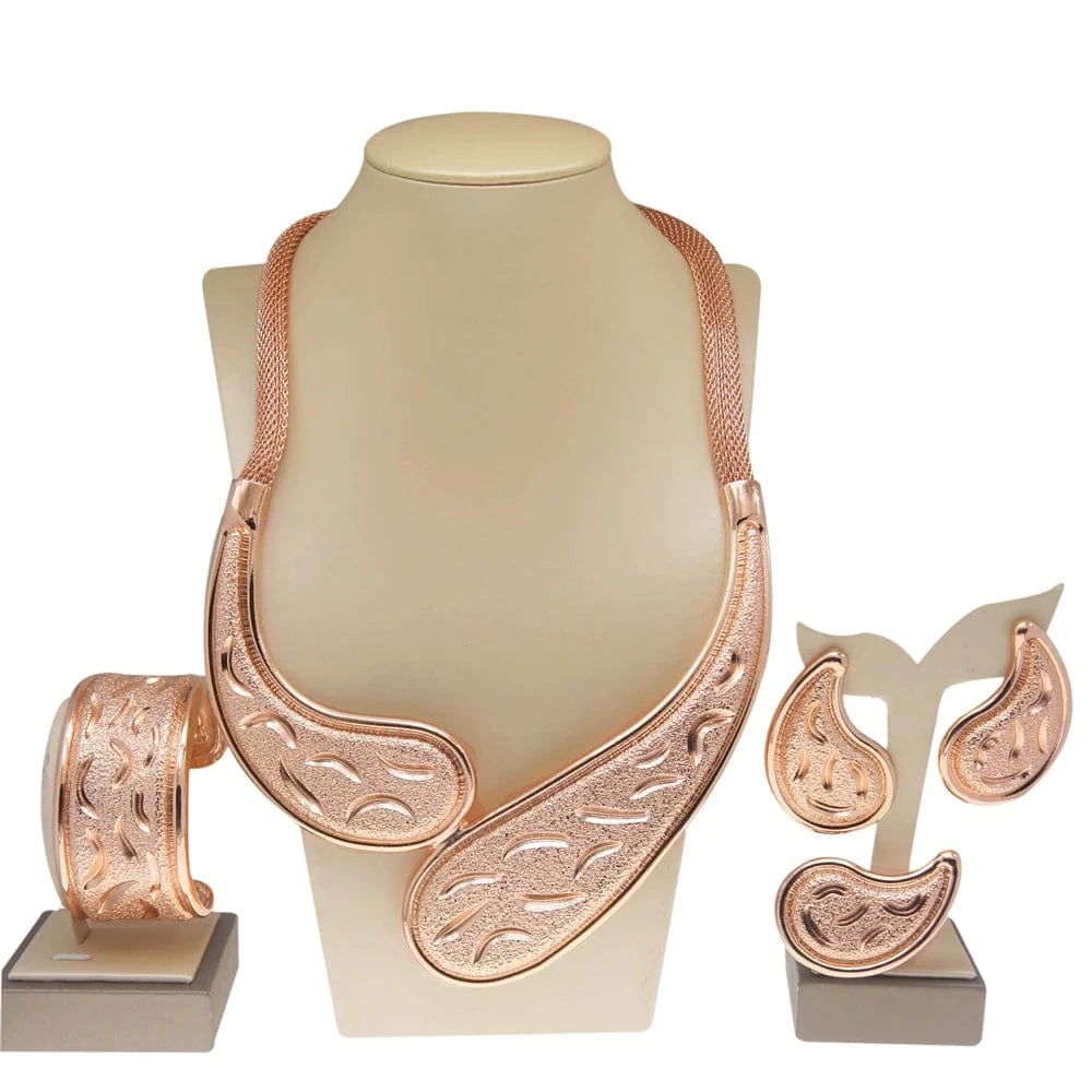 Zhuerrui Snake Necklace Brazilian Gold Jewelry Set Big Bangle Earrings Fashion Jewelry Dubai Ladies Wedding Jewelry Sets H00188
