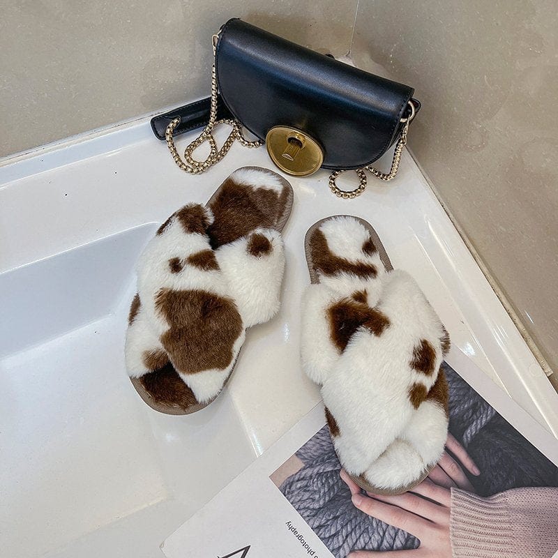 10.5 (EUR Size 42-43) / Coffee New Design Luxury Mixed Colors Furry Warm Women Slippers Cross Strap Round Toe Open Toe Softy Sole Plush Sandals