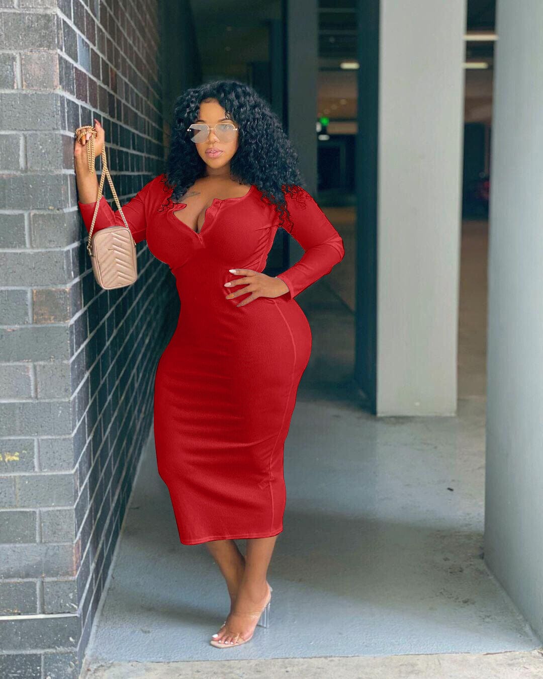 2 XL / Red FNN-8629 Autumn And Winter Women'S Clothing Sexy Solid Color V-Neck Long-Sleeved Plus Size Women'S Dress