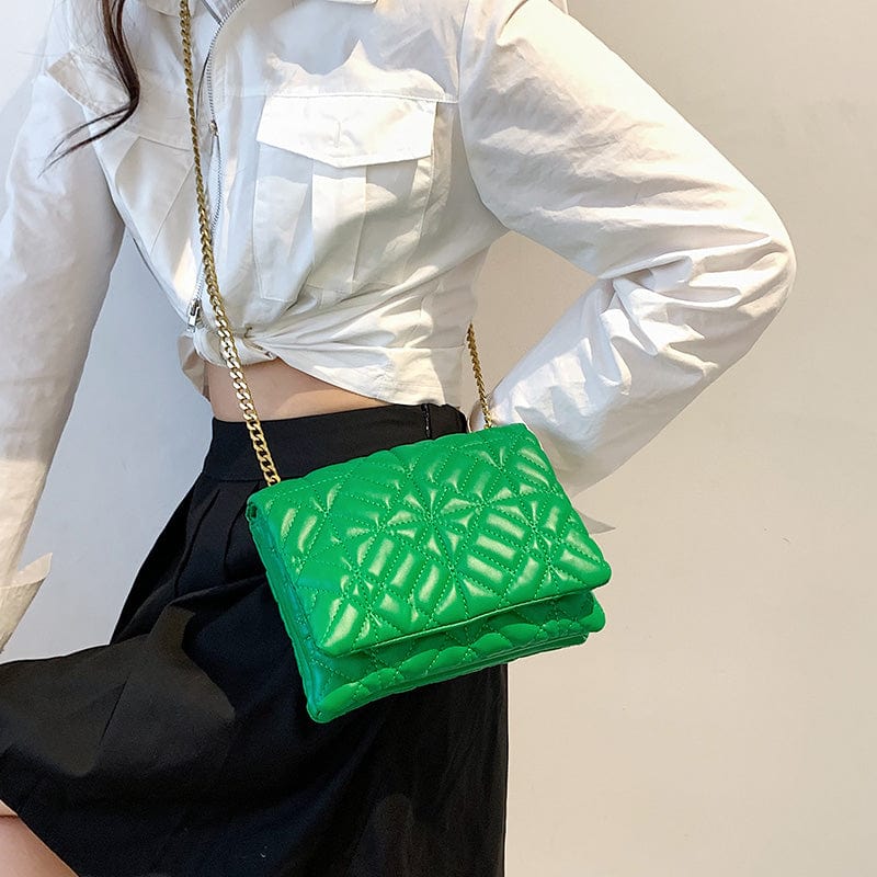 2022 Chain Shoulder Crossbody Bag Envelope Luxury PU Leather Quilted Handbags Purses for Women Wholesale