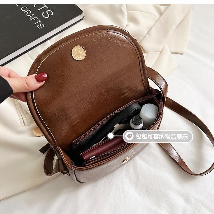2022 Designer Saddle Crossbody Bags for Women Retro Fashion Bags Women Handbags Ladies Luxury
