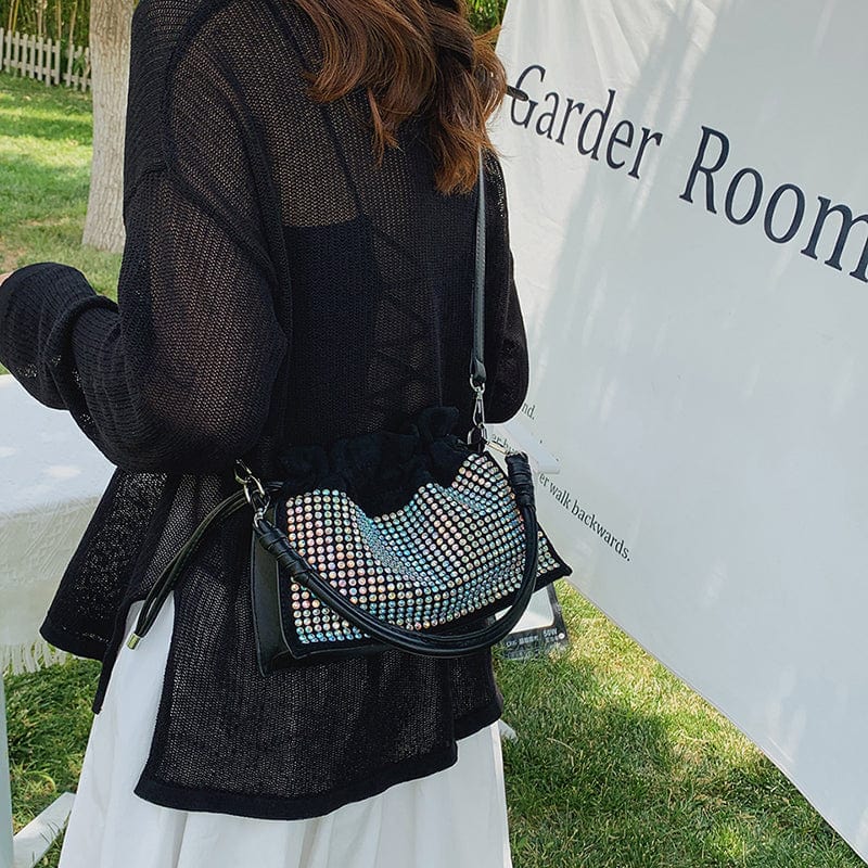 2022 Factory Wholesale Rivets Purses Ladies Bucket Handbags Females Luxury Hand Bags For Young Woman
