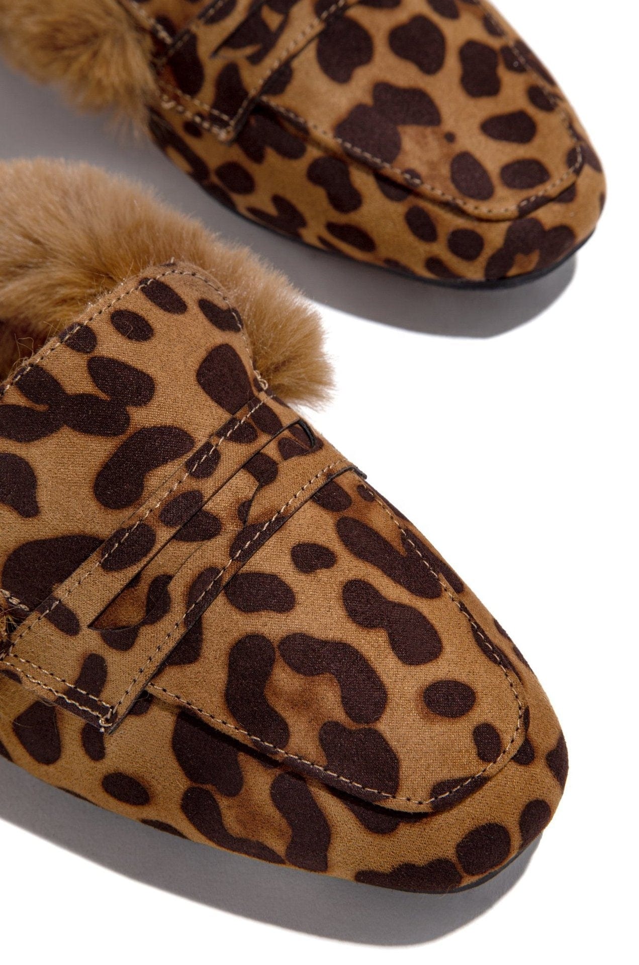 2022 Factory Wholesale Winter Printed Fluffy Fur Slippers Fashion Warm Furry Famous Brand Fuzzy Flat Slides Sandals for Women
