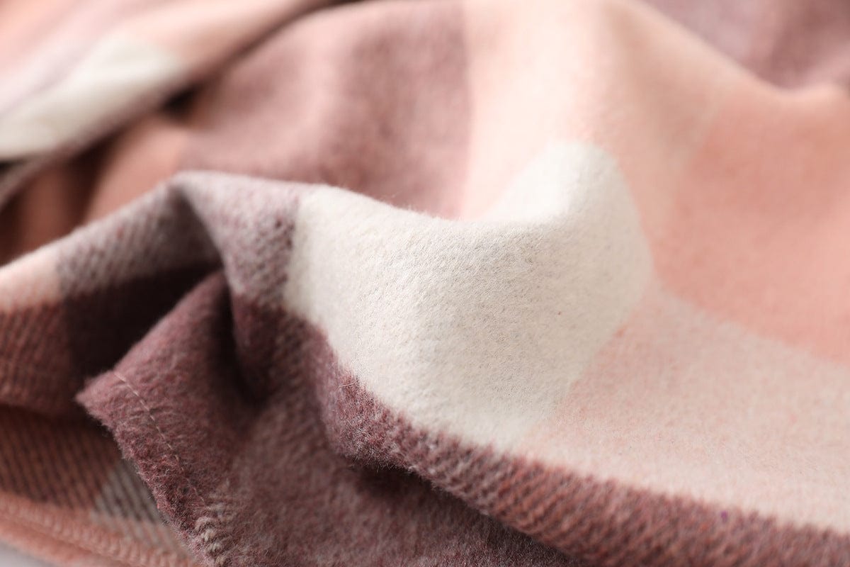 2022 Fall Winter Thick Woolen Long Sleeved Shirt Women Loose Casual Loose Single Breasted Top Plaid Brushed Jacket Shirt T18612Y