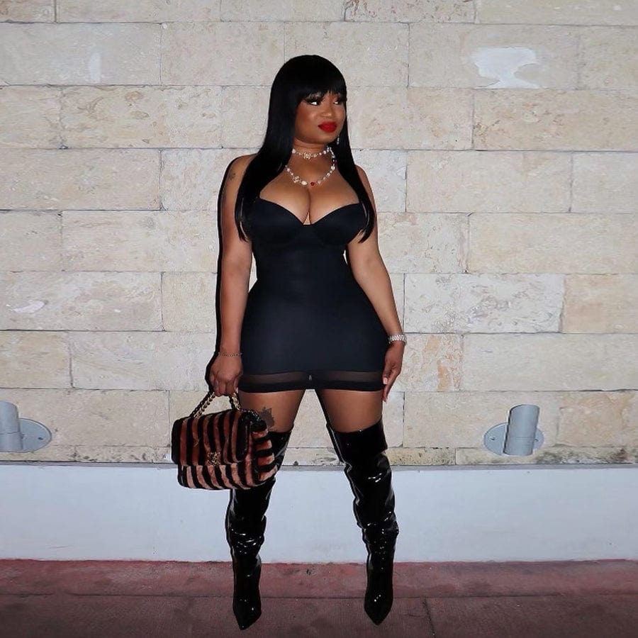 2022 New Arrival Solid Color Sexy Deep V Sleeveless Spaghetti Strap Casual Dress Women Dresses