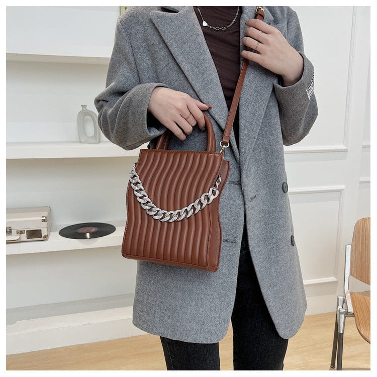2022 New Fashion Small Chain Shoulder Bags for Women Striped PU Leather Handbag Ladies Messenger Bag
