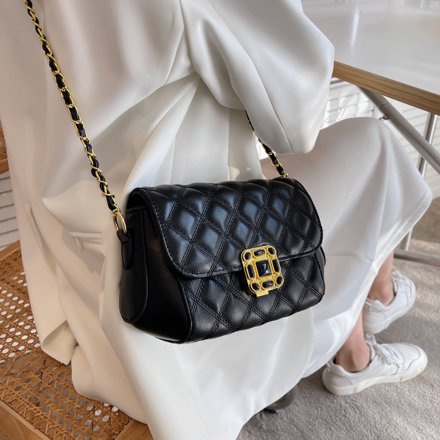 2022 Quilted Leather Ladies Crossbody Pocketbooks Handbags Luxury Designer Big Purses And Handbags