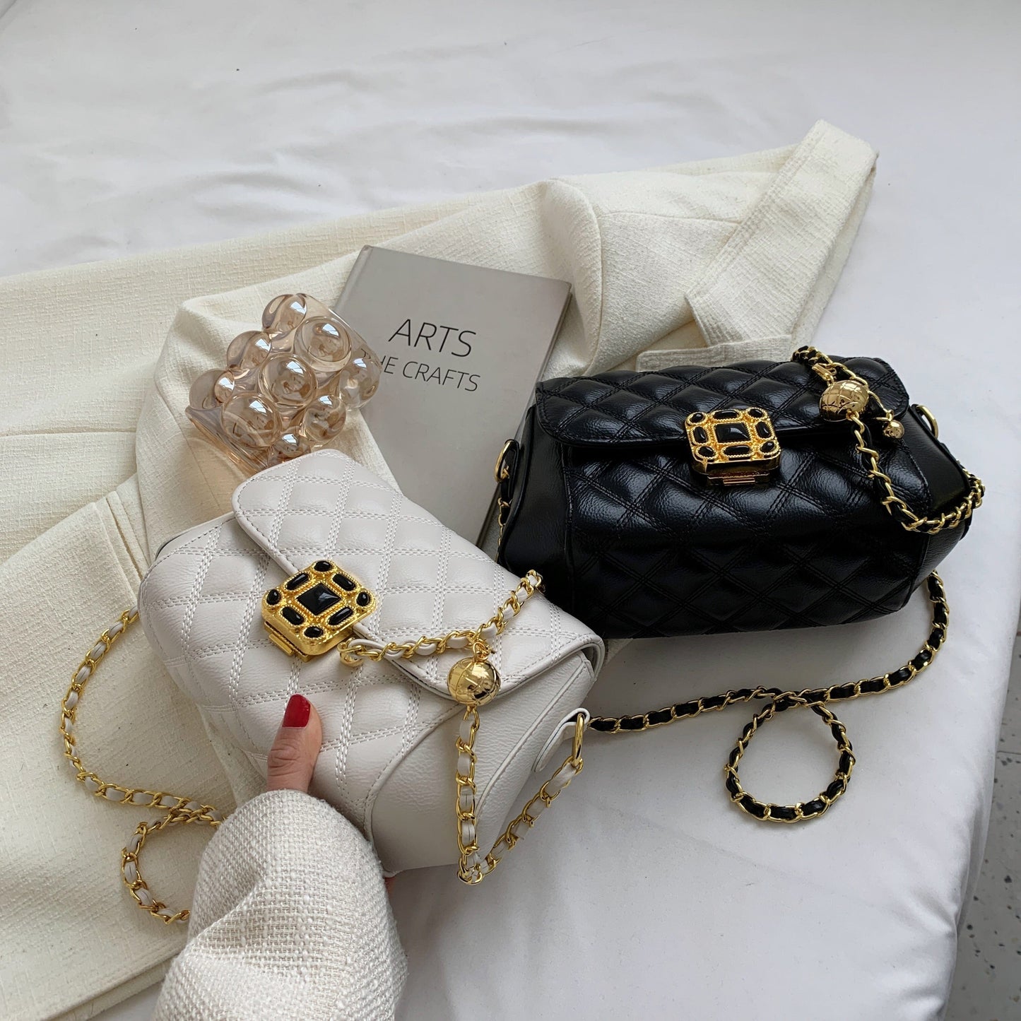 2022 Quilted Leather Ladies Crossbody Pocketbooks Handbags Luxury Designer Big Purses And Handbags