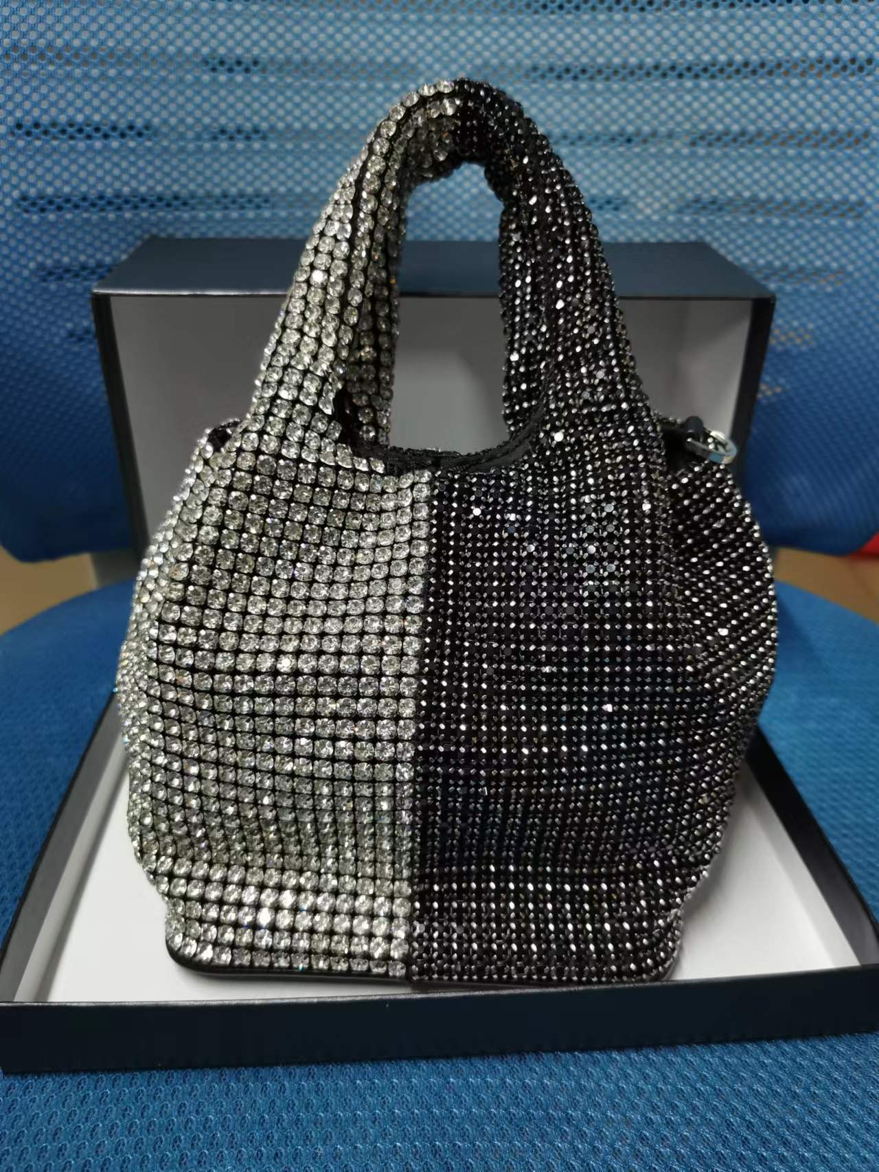 2022 Shenglu New Fashion Lady Women Rhinestone Vest Basket Handbag Purse Tote Bling Diamond Party Evening Shoulder Crossbody Bag
