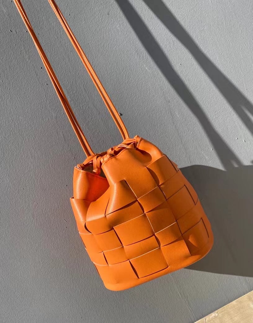 2022 Spring Winter Genuine Leather Bucket Handbag Famous Luxury Purse Handbag For Women