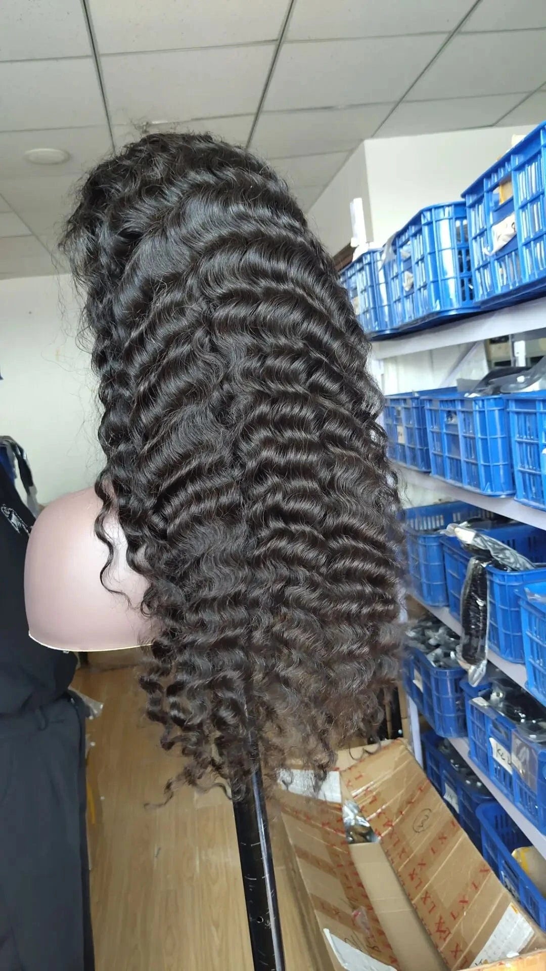2022 Stock 100% Virgin Brazilian Human Hair 1B Straight Body Wave Deep Wave Curly 13X4 Hd Lace Frontal High density Wig