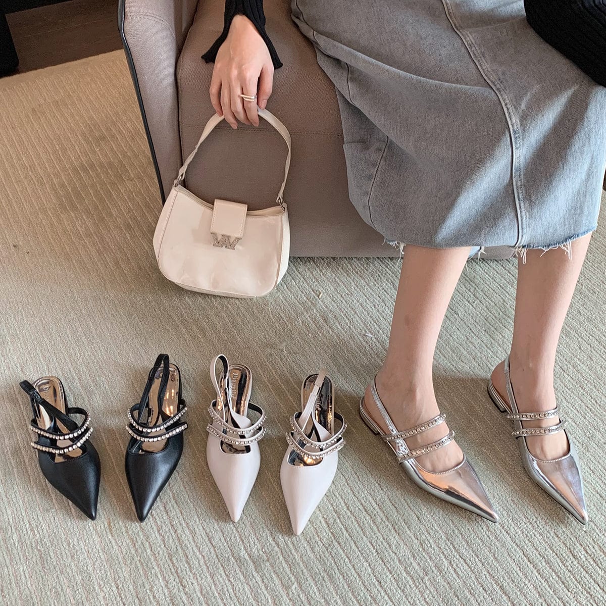 2023 autumn new Anne French drill with pointed toe back empty flat shoes niche Baotou sandals