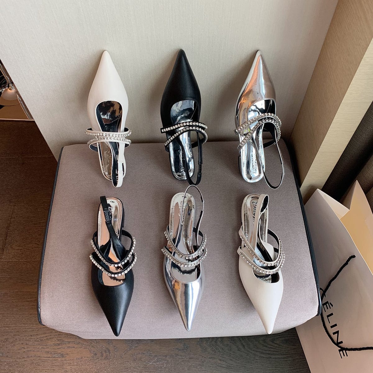 2023 autumn new Anne French drill with pointed toe back empty flat shoes niche Baotou sandals