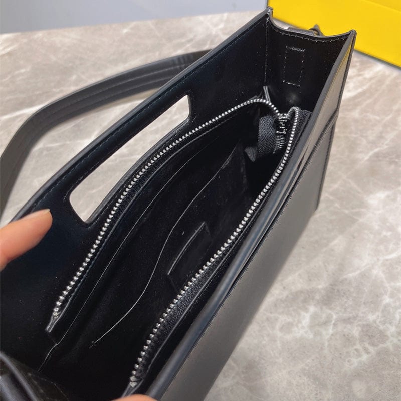 2023 Classic famous brands simple leather high quality designer handbags for women