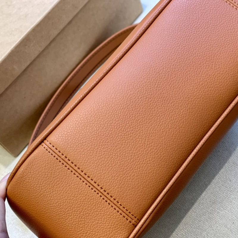 2023 Fashion Famous Brand Bags Luxury Delicately Casual Designer Handbags For Girls