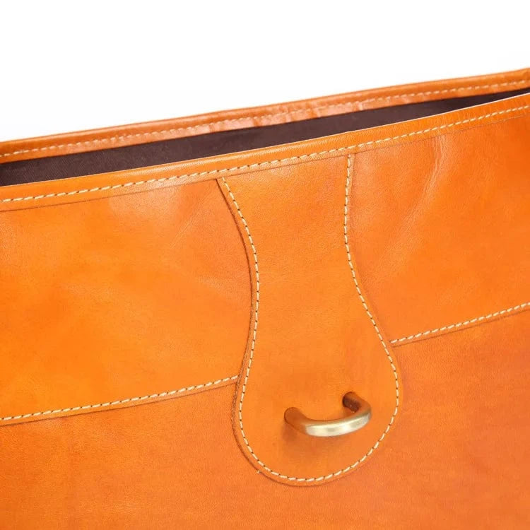 2023 New Leather Women's Underarm Bag Large Capacity Underarm Bag Vintage Handmade Leather Crossbody Bag Genuine Cowhide Leather