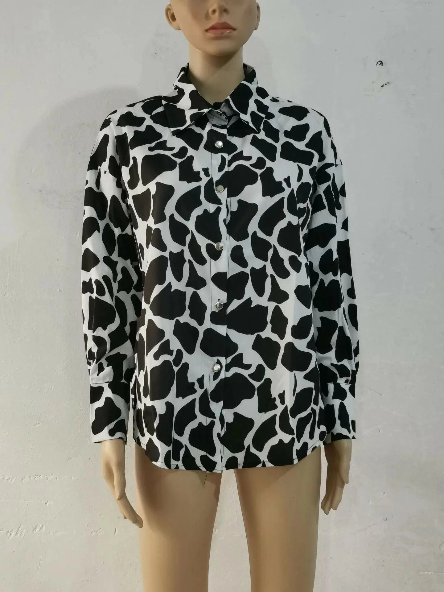 2023 Wholesale Fashion Loose Spring Autumn Single Breasted Cardigan Lantern Long Sleeve Elegant Women Casual Office Shirts